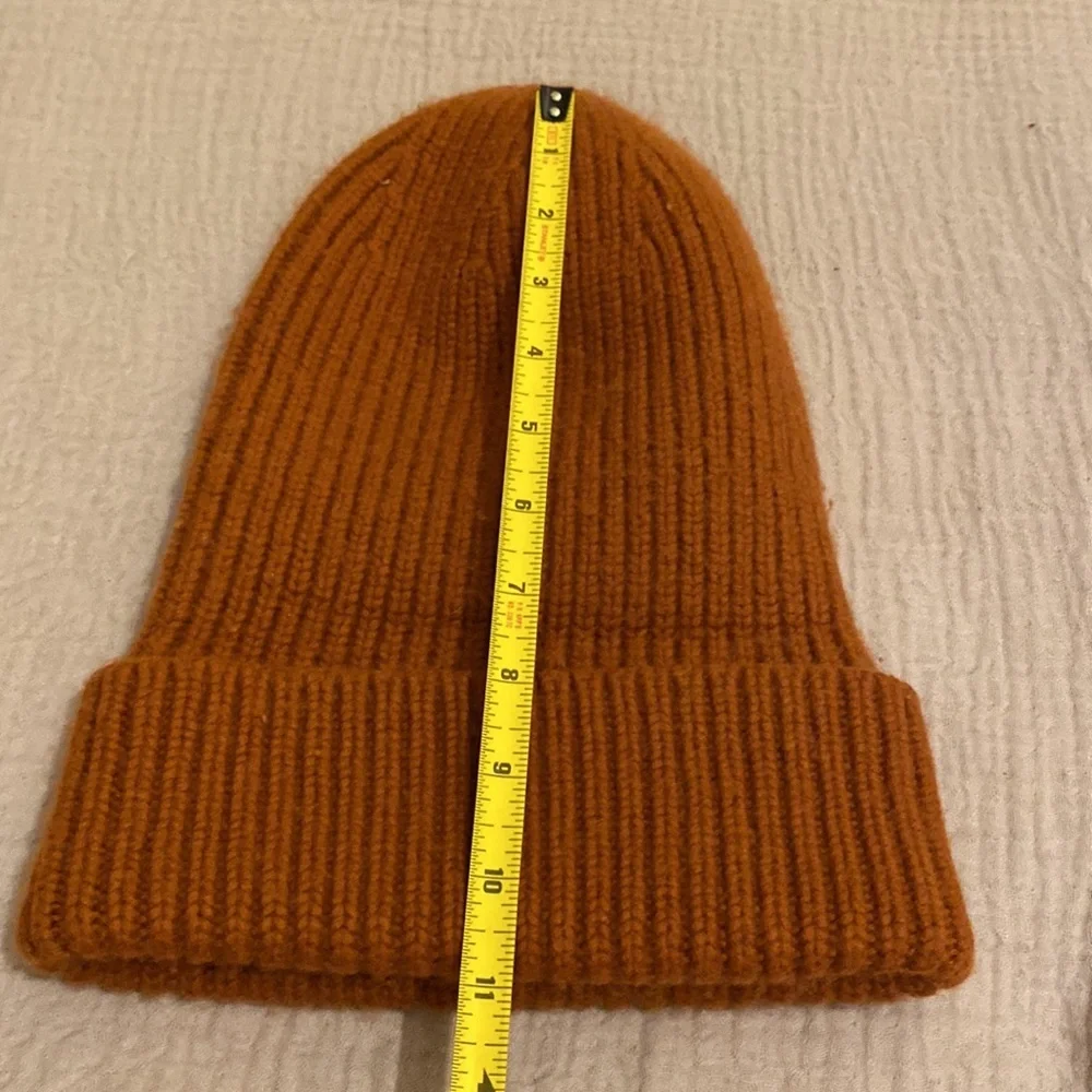 YVESS SALOMON WOOL CASHMERE Cozy Rust Knit Beanie
